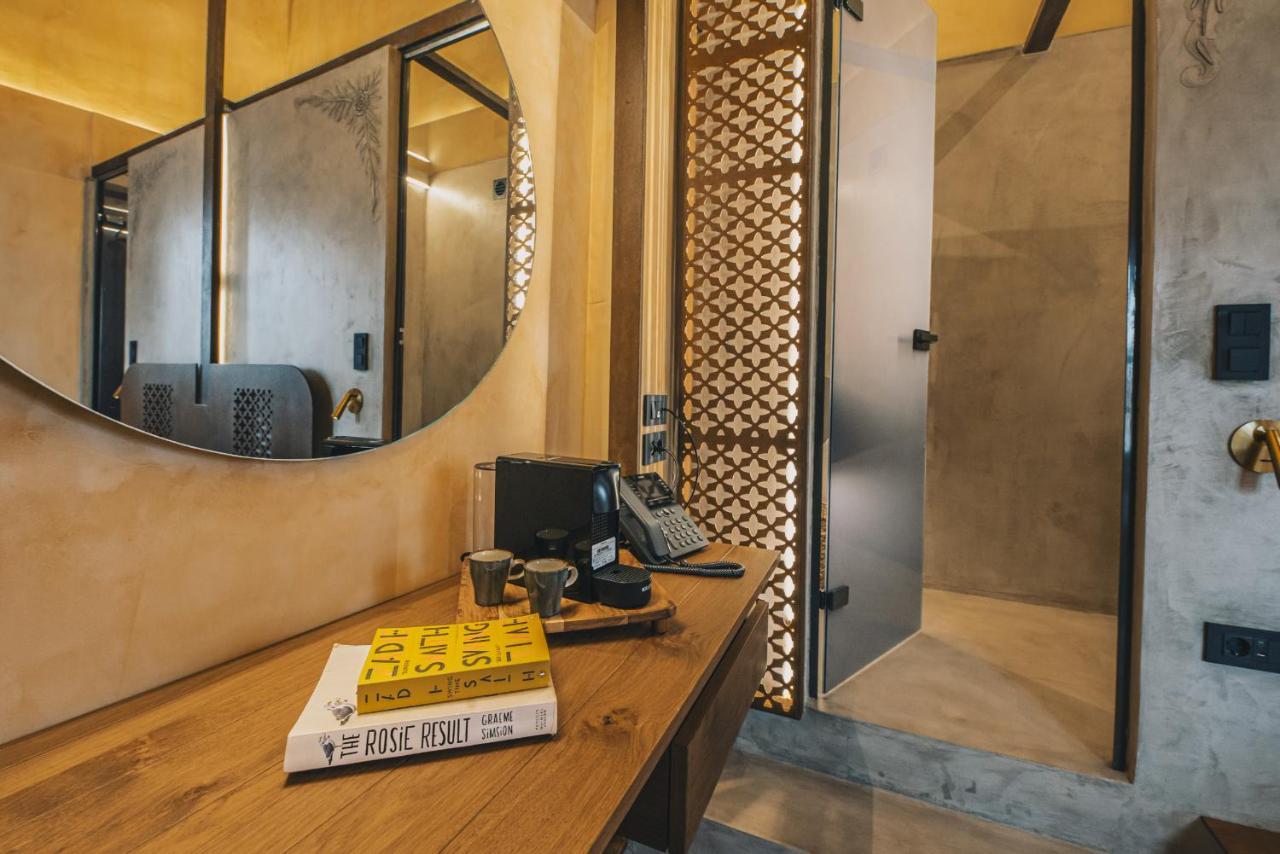 Oniros Residenza Vecchia Aparthotel Chania  Buitenkant foto