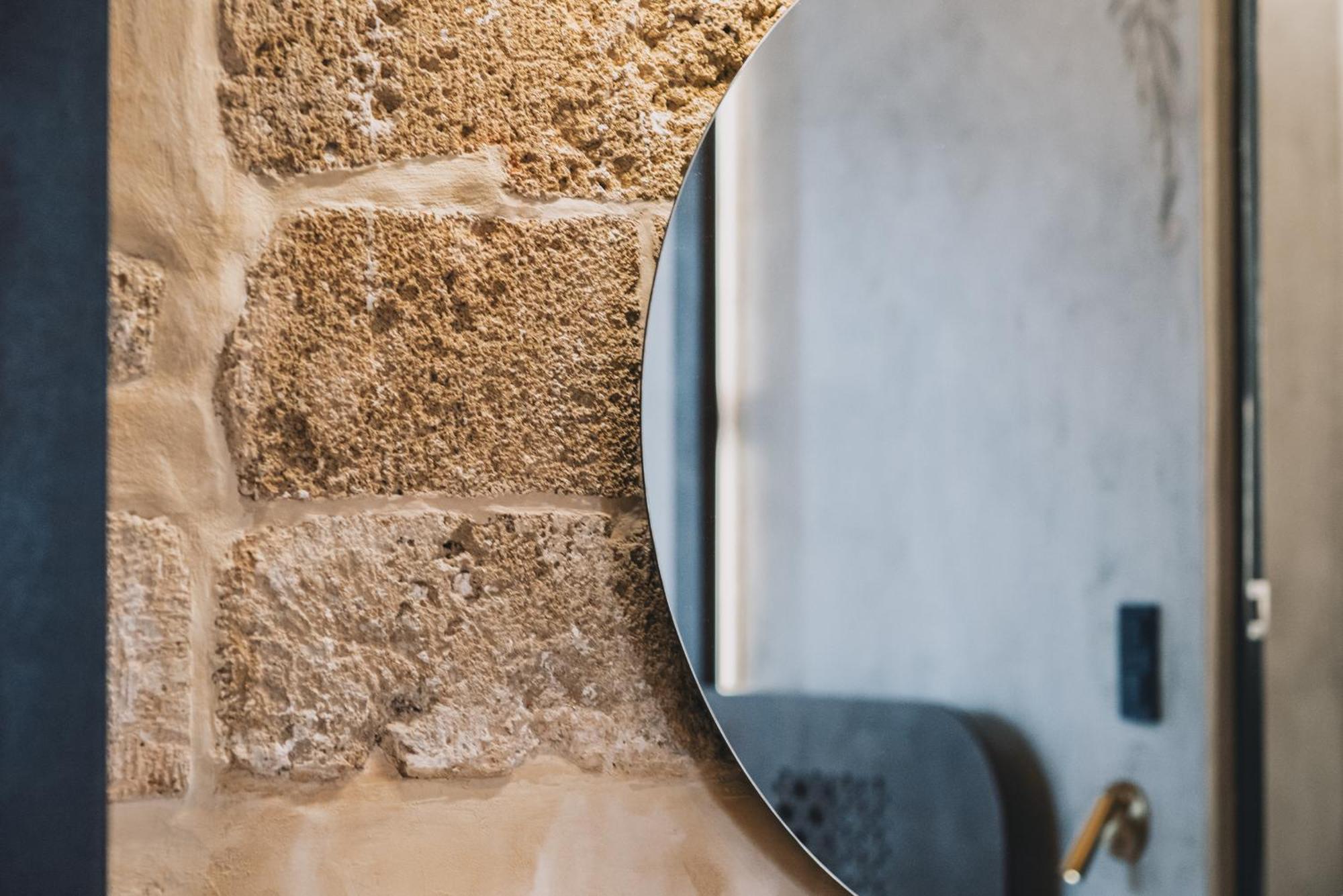 Oniros Residenza Vecchia Aparthotel Chania  Buitenkant foto